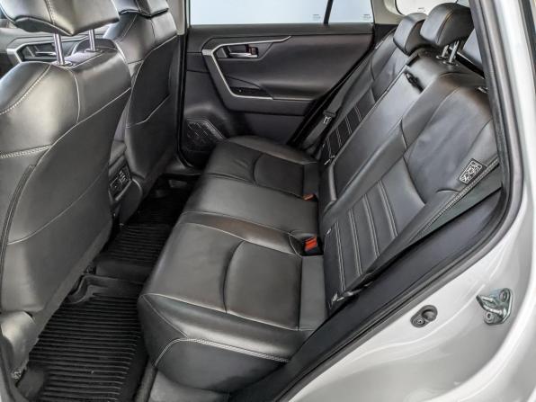Toyota RAV4 V (XA50) с пробегом 2022 года, цена 3 585 000 рублей, 77620 км, внедорожник, Автокод Объявления