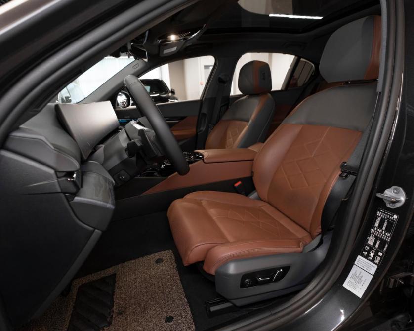 BMW 5 серии VIII (G60/G61/G68) Москва  - изображение 9