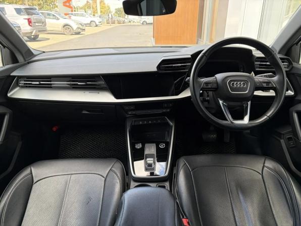 Audi A3 IV (8Y) с пробегом 2021 года, цена 2 369 000 рублей, 39189 км, седан, Автокод Объявления