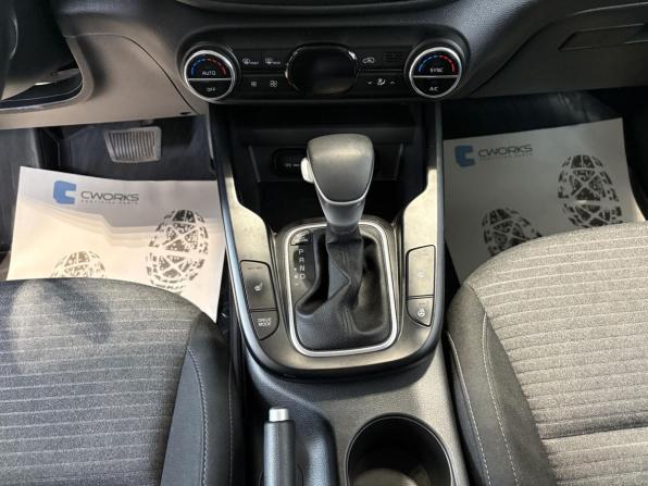 Kia Soul III с пробегом 2022 года, цена 2 241 000 рублей, 35427 км, хэтчбек, Автокод Объявления