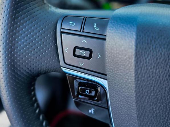 Toyota Camry IX (XV80) China Market с пробегом 2025 года, цена 4 750 000 рублей, 63 км, седан, Автокод Объявления