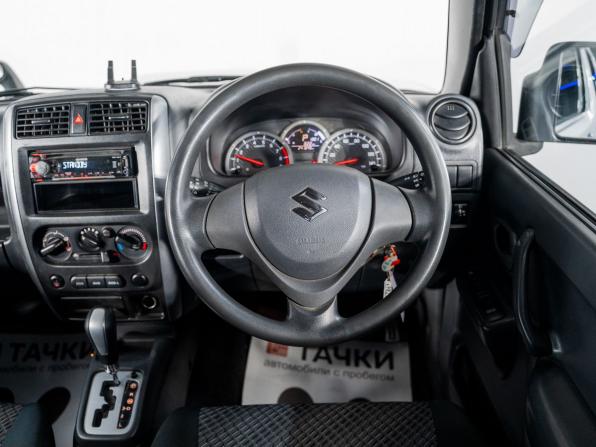 Suzuki Jimny III Рестайлинг 2 с пробегом 2015 года, цена 925 000 рублей, 241849 км, внедорожник, Автокод Объявления
