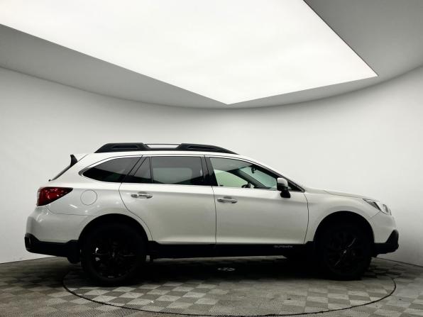 Subaru Outback V с пробегом 2017 года, цена 1 849 000 рублей, 220100 км, универсал, Автокод Объявления