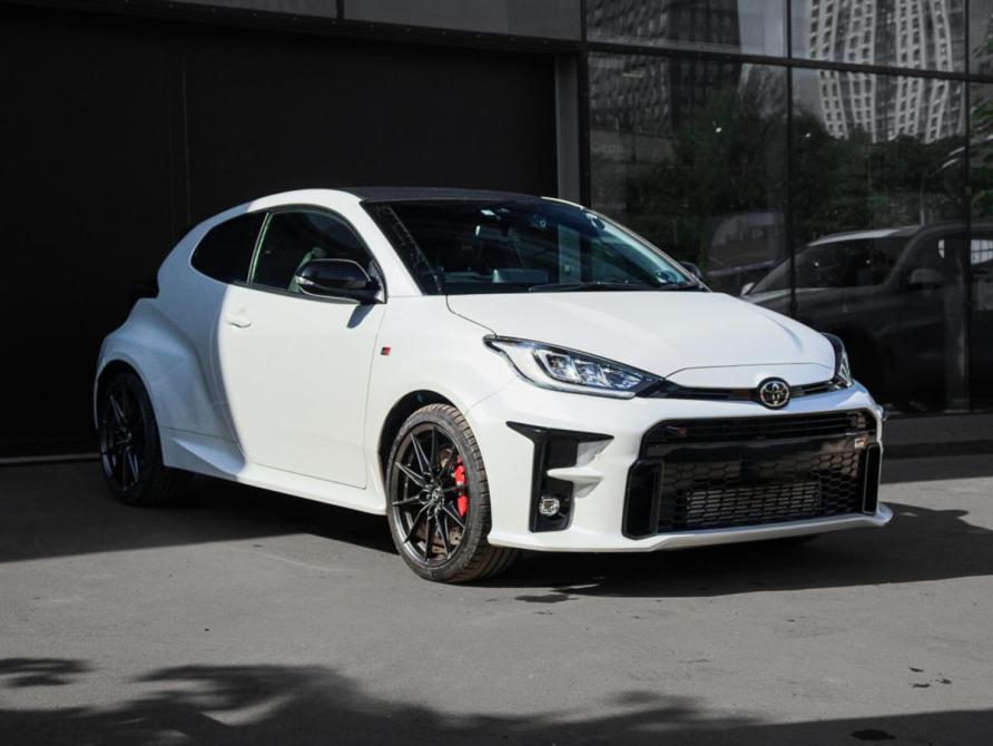 Toyota Yaris IV Москва  - изображение 3