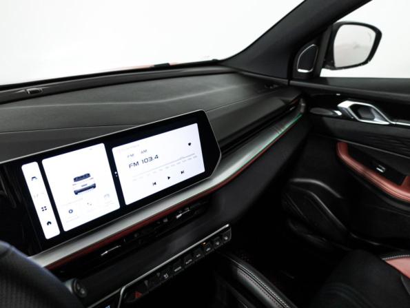 Geely Coolray I Рестайлинг с пробегом 2024 года, цена 2 348 970 рублей, 12050 км, внедорожник, Автокод Объявления