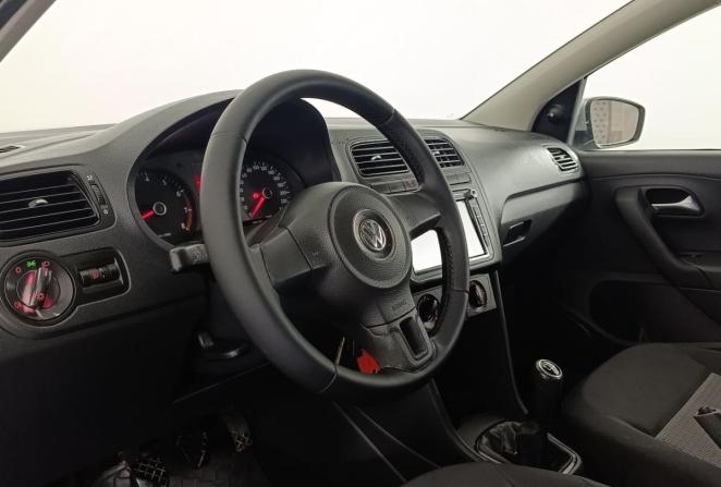 Volkswagen Polo V с пробегом 2010 года, цена 610 000 рублей, 176795 км, седан, Автокод Объявления