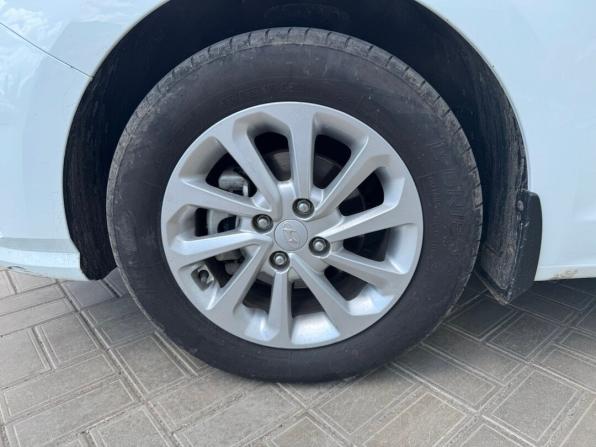 Hyundai Solaris II Рестайлинг с пробегом 2021 года, цена 1 599 900 рублей, 98870 км, седан, Автокод Объявления