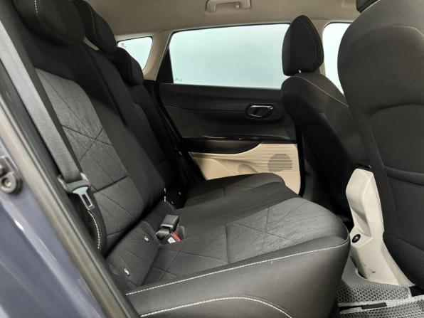 Hyundai Bayon I с пробегом 2023 года, цена 2 149 000 рублей, 13103 км, внедорожник, Автокод Объявления