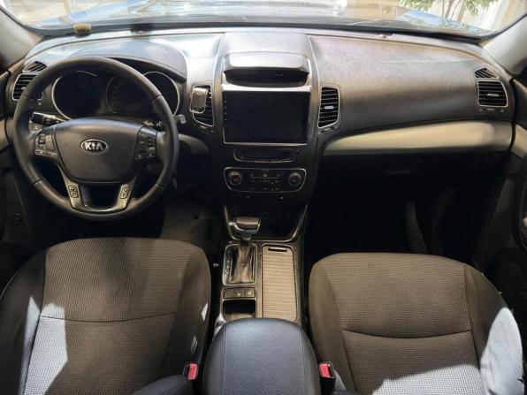 Kia Sorento II Рестайлинг с пробегом 2013 года, цена 1 640 000 рублей, 217339 км, внедорожник, Автокод Объявления