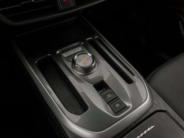 Haval Jolion I с пробегом 2023 года, цена 2 070 000 рублей, 4050 км, внедорожник, Автокод Объявления