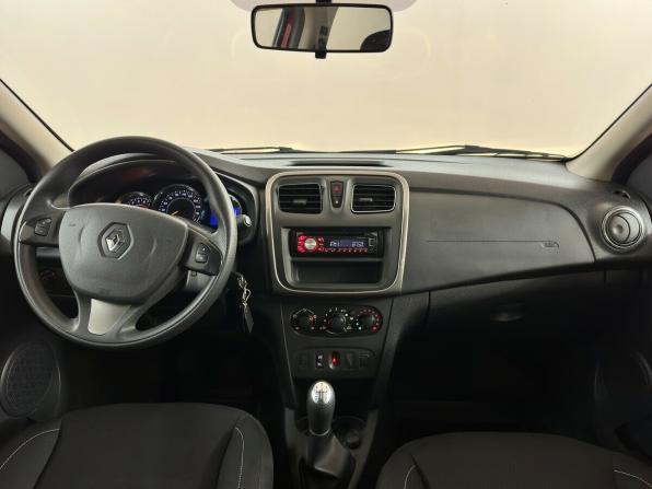 Renault Sandero II с пробегом 2014 года, цена 940 000 рублей, 29133 км, хэтчбек, Автокод Объявления
