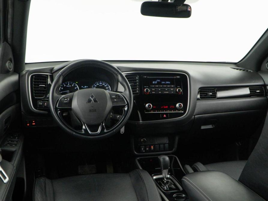 Mitsubishi Outlander III Рестайлинг 3 Москва  - изображение 6