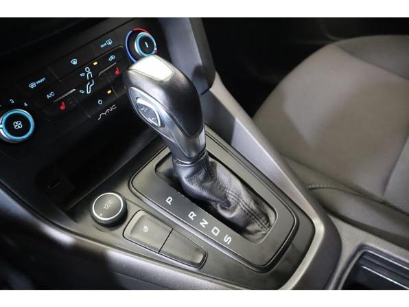 Ford Focus III Рестайлинг с пробегом 2018 года, цена 930 900 рублей, 174108 км, седан, Автокод Объявления