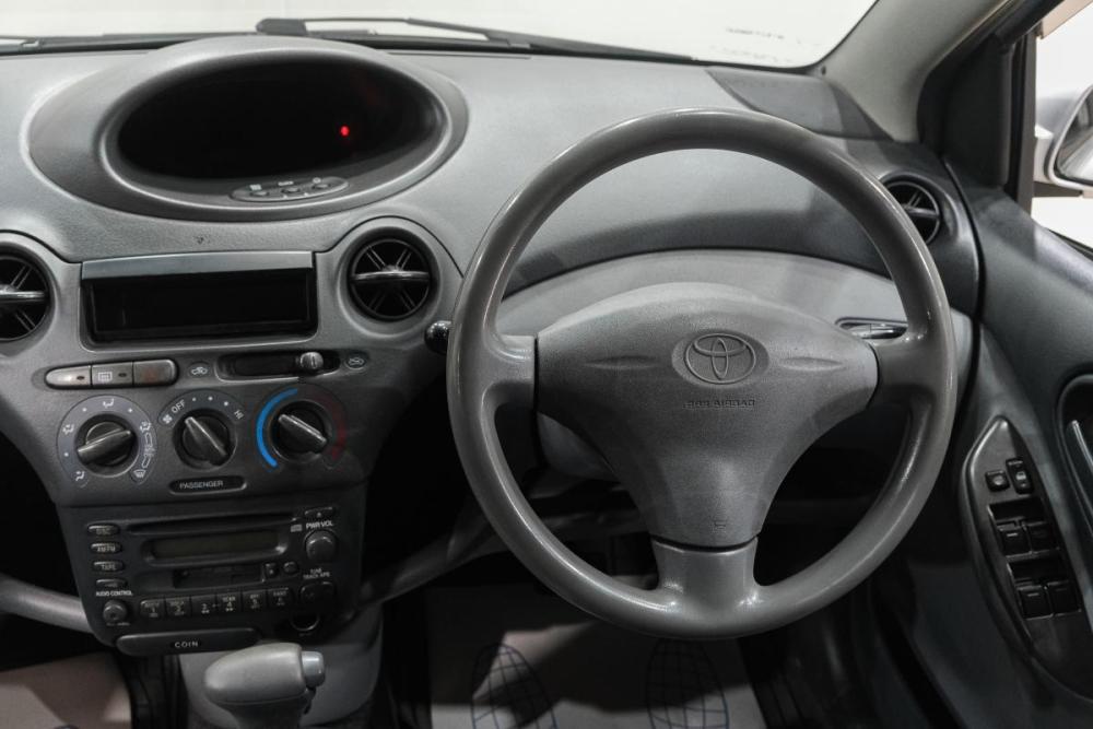 Toyota Vitz I (P10) Новокузнецк  - изображение 15