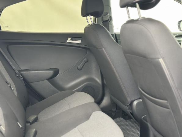Hyundai Solaris I с пробегом 2013 года, цена 871 000 рублей, 174500 км, седан, Автокод Объявления