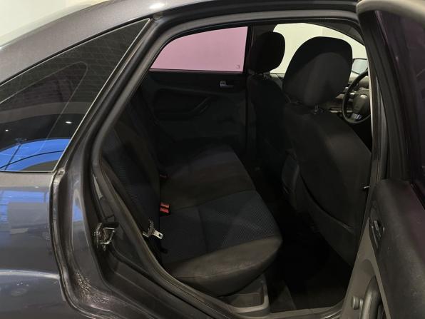 Ford Focus II с пробегом 2007 года, цена 424 000 рублей, 273262 км, седан, Автокод Объявления
