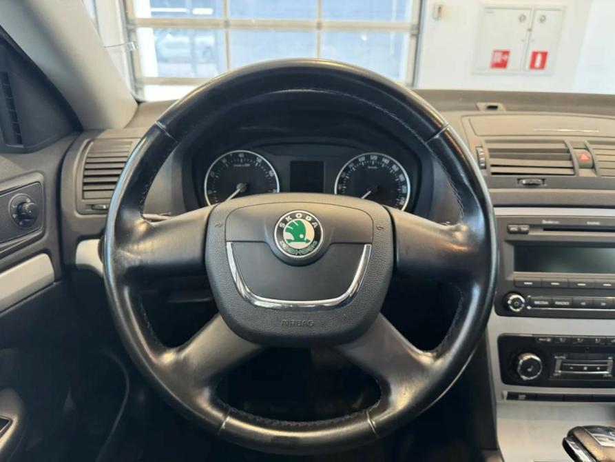 Skoda Octavia II (A5) Рестайлинг Подольск  - изображение 18