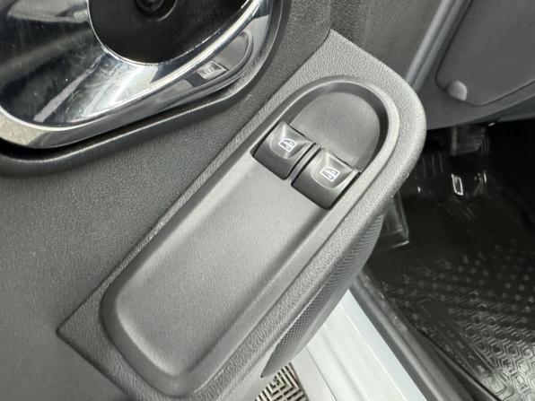 Renault Duster I Рестайлинг с пробегом 2019 года, цена 1 418 000 рублей, 156319 км, внедорожник, Автокод Объявления