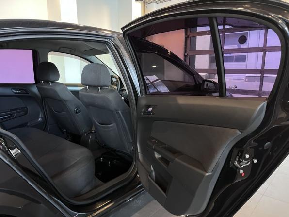 Opel Astra H Рестайлинг с пробегом 2012 года, цена 510 000 рублей, 243716 км, седан, Автокод Объявления