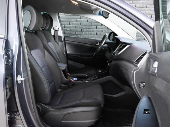 Hyundai Tucson III с пробегом 2018 года, цена 2 000 000 рублей, 208168 км, внедорожник, Автокод Объявления
