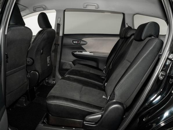Toyota Wish II с пробегом 2010 года, цена 1 280 300 рублей, 98119 км, минивэн, Автокод Объявления
