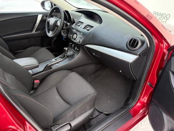 Mazda 3 II (BL) Рестайлинг с пробегом 2013 года, цена 900 000 рублей, 185000 км, седан, Автокод Объявления