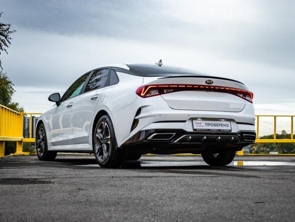 Kia K5 III с пробегом 2021 года, цена 2 529 999 рублей, 111525 км, седан, Автокод Объявления