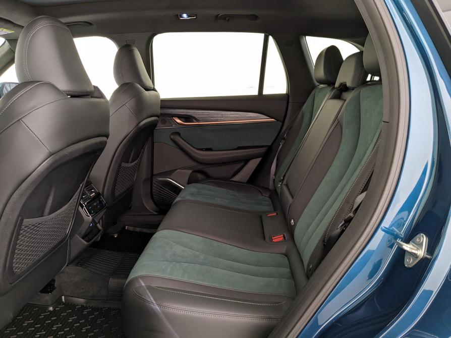 Geely Monjaro I Москва  - изображение 12