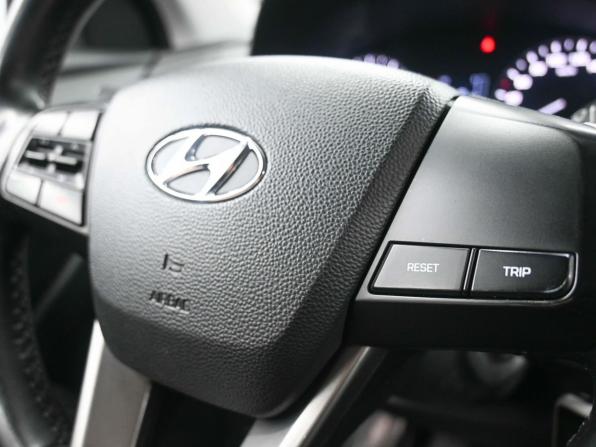 Hyundai Creta I с пробегом 2016 года, цена 1 699 900 рублей, 99000 км, внедорожник, Автокод Объявления