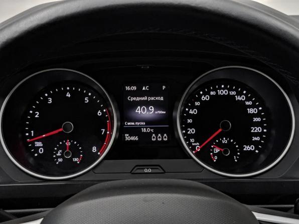 Volkswagen Tiguan II Рестайлинг с пробегом 2022 года, цена 3 155 000 рублей, 30461 км, внедорожник, Автокод Объявления