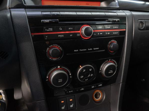 Mazda 3 I (BK) Рестайлинг с пробегом 2008 года, цена 659 000 рублей, 227731 км, седан, Автокод Объявления