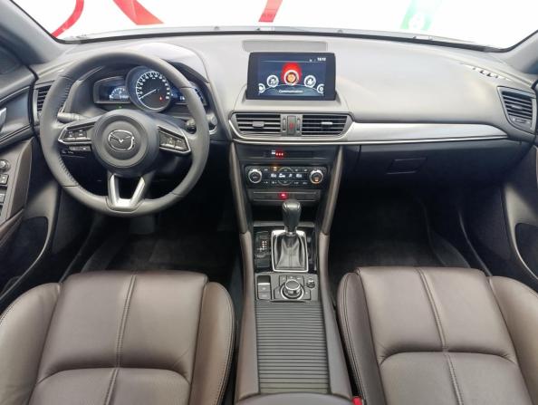 Mazda CX-4 I Рестайлинг с пробегом 2023 года, цена 2 599 000 рублей, 54350 км, внедорожник, Автокод Объявления
