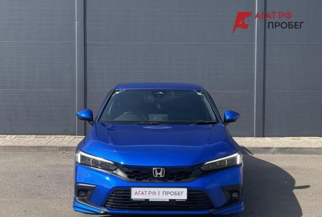Honda Civic X Рестайлинг с пробегом 2021 года, цена 2 400 000 рублей, 62984 км, хэтчбек, Автокод Объявления