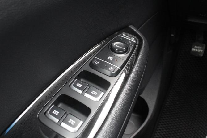 Kia Optima IV Рестайлинг с пробегом 2019 года, цена 1 745 000 рублей, 186851 км, седан, Автокод Объявления