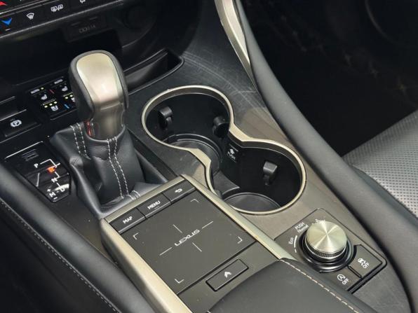 Lexus RX IV Рестайлинг с пробегом 2020 года, цена 4 518 000 рублей, 118400 км, внедорожник, Автокод Объявления