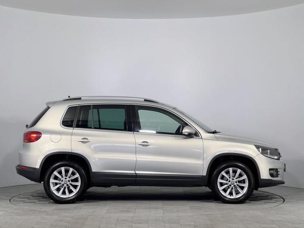 Volkswagen Tiguan I Рестайлинг с пробегом 2011 года, цена 1 200 000 рублей, 152000 км, внедорожник, Автокод Объявления