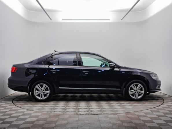 Volkswagen Jetta VI Рестайлинг с пробегом 2018 года, цена 1 495 000 рублей, 140300 км, седан, Автокод Объявления