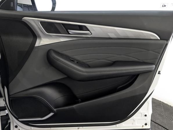 Haval F7x I Рестайлинг с пробегом 2024 года, цена 2 350 000 рублей, 29440 км, внедорожник, Автокод Объявления