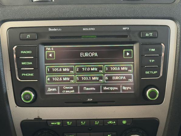 Skoda Octavia II (A5) Рестайлинг с пробегом 2011 года, цена 580 000 рублей, 293348 км, лифтбек, Автокод Объявления