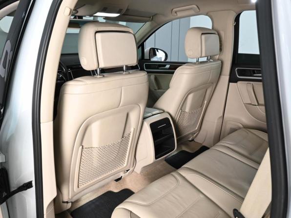 Volkswagen Touareg II с пробегом 2012 года, цена 2 375 000 рублей, 163954 км, внедорожник, Автокод Объявления