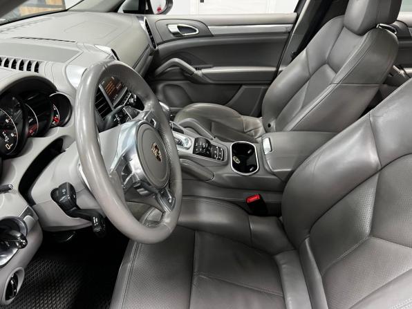 Porsche Cayenne II (958) с пробегом 2010 года, цена 2 530 000 рублей, 182509 км, внедорожник, Автокод Объявления