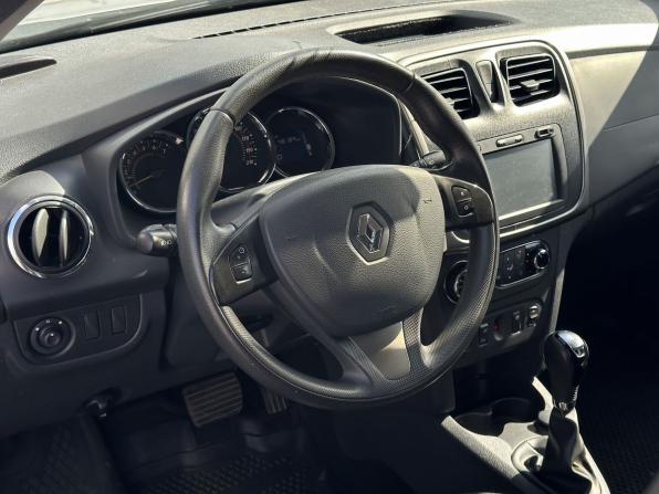 Renault Sandero II с пробегом 2016 года, цена 1 299 000 рублей, 48184 км, хэтчбек, Автокод Объявления
