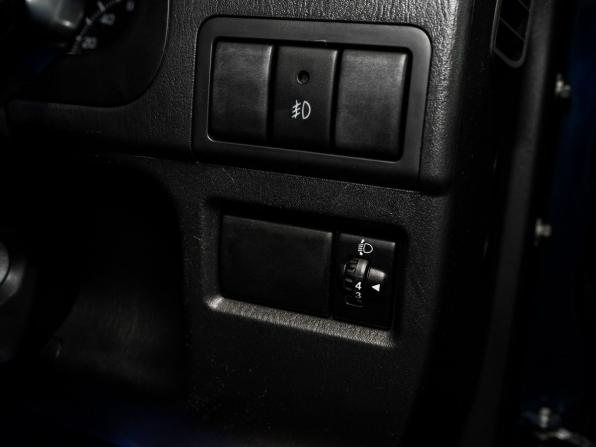 Suzuki Jimny III Рестайлинг 2 с пробегом 2018 года, цена 1 150 000 рублей, 94301 км, внедорожник, Автокод Объявления