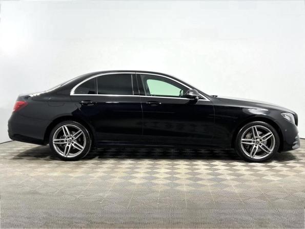 Mercedes-Benz E-Класс V (W213 S213 C238) с пробегом 2019 года, цена 2 997 300 рублей, 159745 км, седан, Автокод Объявления