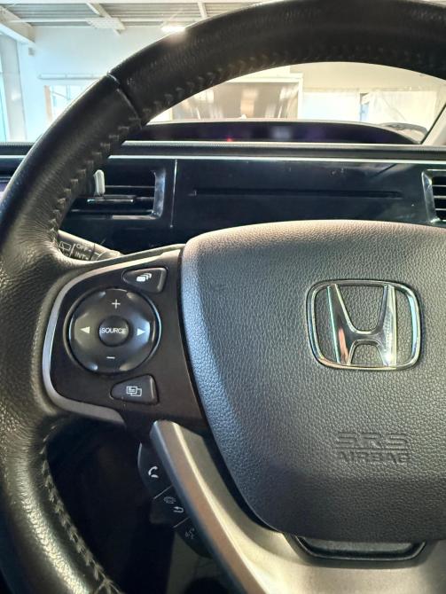 Honda Stepwgn V Рестайлинг Челябинск  - изображение 11