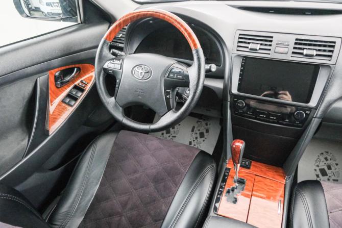 Toyota Camry VI (XV40) Рестайлинг с пробегом 2009 года, цена 1 249 000 рублей, 284000 км, седан, Автокод Объявления