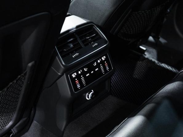 Audi A6 V (C8) с пробегом 2019 года, цена 3 200 000 рублей, 152000 км, универсал, Автокод Объявления