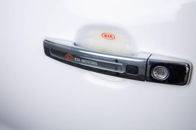Kia Soul II Рестайлинг с пробегом 2018 года, цена 1 969 000 рублей, 118000 км, хэтчбек, Автокод Объявления