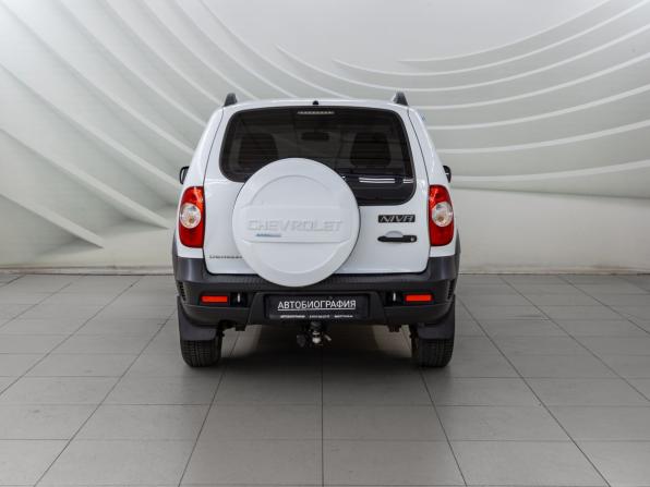 Chevrolet Niva I Рестайлинг с пробегом 2014 года, цена 618 000 рублей, 143100 км, внедорожник, Автокод Объявления