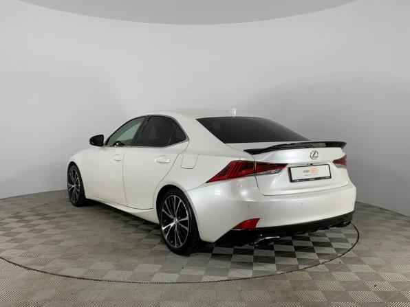 Lexus IS III Рестайлинг с пробегом 2018 года, цена 2 646 000 рублей, 121618 км, седан, Автокод Объявления